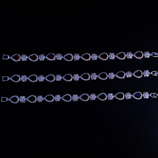 Petäl Drǒp Bracelet